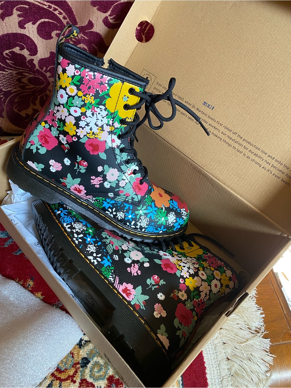 NIB Dr. Martens 1460 Floral MashUp Lace-Up Boots w/Side Zip-Black Multi US Wmn 7 - Picture 2 of 16